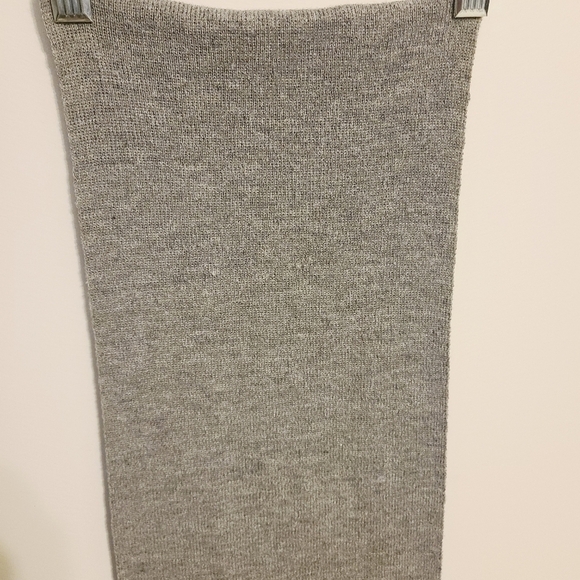 Nintendo | Gray and Black Striped Super Mario Novelty Print Scarf (One Size) - Picture 7 of 9